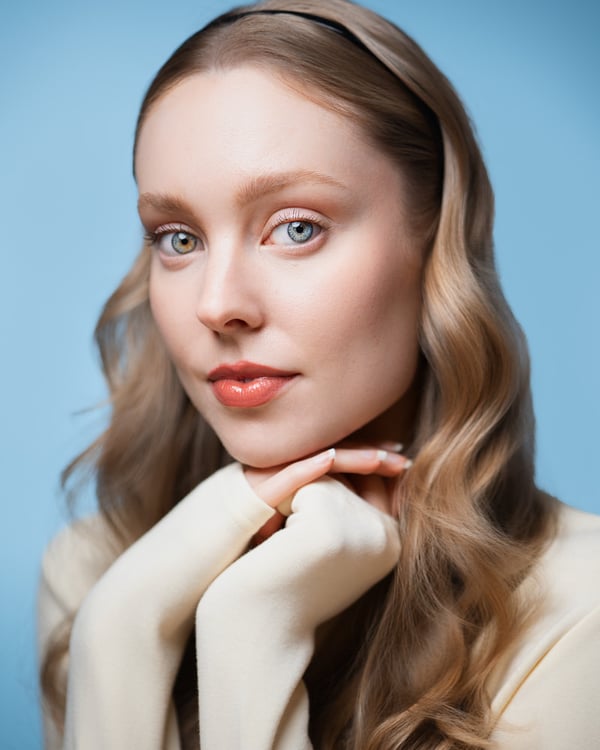 Samantha Edwards by The Headshot Photographer Nadia Chapman - Aug 25 2025 - 0513 - Web Size 1